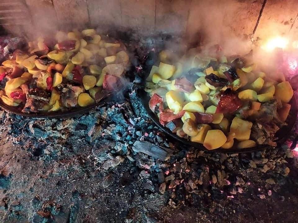 Zmaj Ognjeni Etno Concept Kupinovo Exterior foto